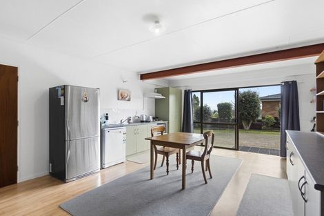 Photo of property in 39 Russleigh Drive, Dinsdale, Hamilton, 3204