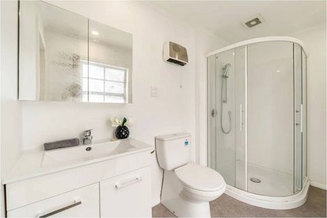 Photo of property in 1/23 Saint Columbans Grove, Boulcott, Lower Hutt, 5010