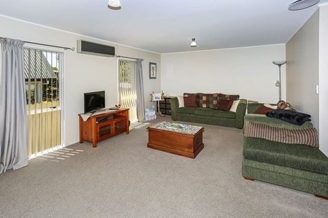 Photo of property in 1/9 Prictor Street, Papakura, 2110