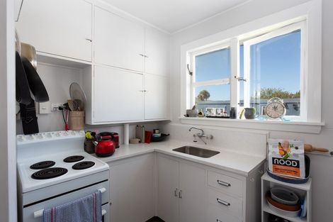 Photo of property in 1 Renwick Street, Seddon, 7210
