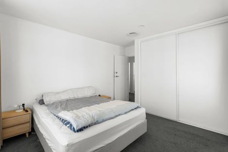 Photo of property in 105 Springs Road, Hornby, Christchurch, 8042