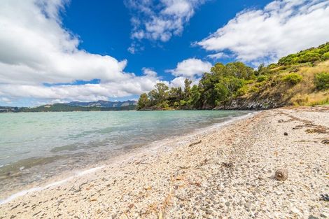 Photo of property in 20 Te Wharau Lane, Charteris Bay, Governors Bay, 8971
