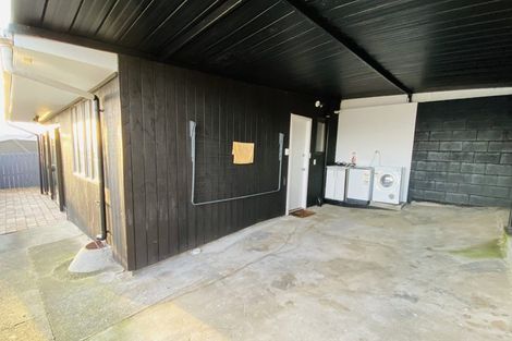 Photo of property in 115 Wallace Road, Mangere Bridge, Auckland, 2022