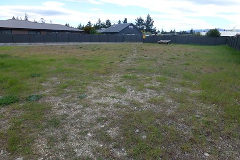 Photo of property in 16 Larch Crescent, Alexandra, 9320