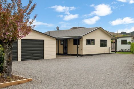 Photo of property in 17a Martin Avenue, Wakefield, 7025