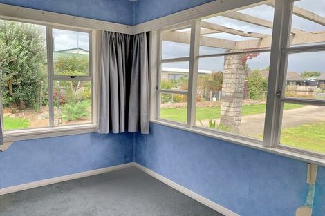Photo of property in 6 Smith Street, Dannevirke, 4930