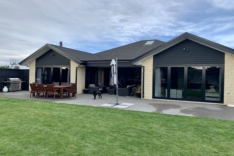 Photo of property in 59 Jacks Drive, West Melton, 7618