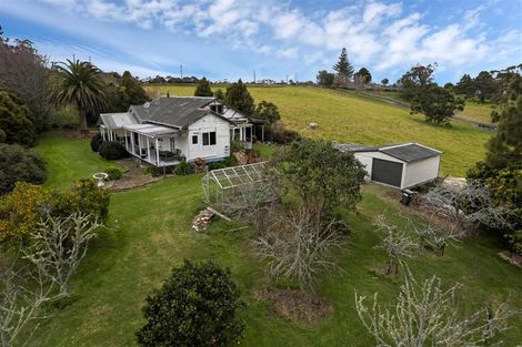 Photo of property in 375 Whitford Road, Whitford, Howick, 2571