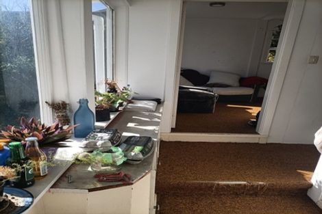 Photo of property in 19 Myrtle Crescent, Mount Cook, Wellington, 6021