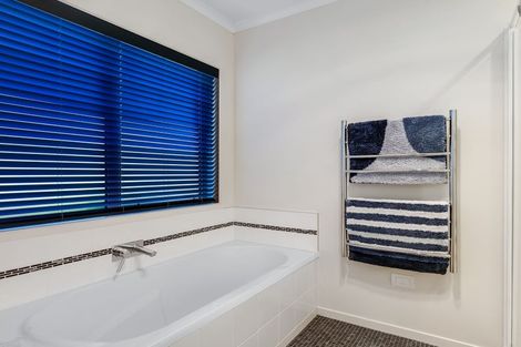 Photo of property in 86 Twin Oak Avenue, Papamoa Beach, Papamoa, 3118