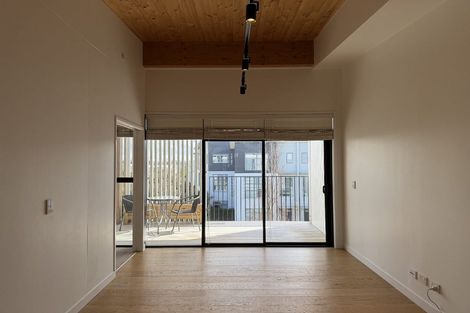 Photo of property in 10/165 Hobsonville Point Road, Hobsonville, Auckland, 0616