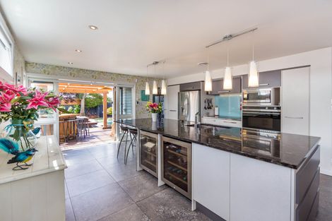 Photo of property in 226 Wairakei Road, Bryndwr, Christchurch, 8053