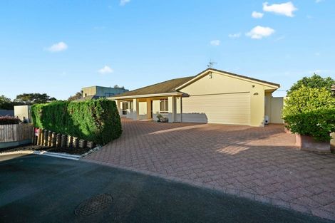 Photo of property in 12 Millthorpe Crescent, Pukete, Hamilton, 3200
