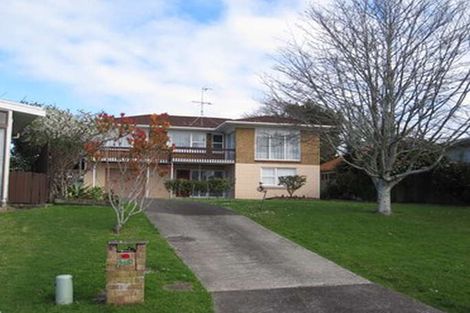 Photo of property in 1 Dowling Place, Pakuranga, Auckland, 2010