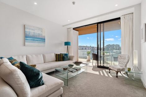 Photo of property in 308/8a Lake Pupuke Drive, Takapuna, Auckland, 0622