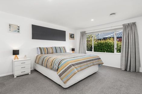Photo of property in 35 Durrell Way, Rolleston, 7614