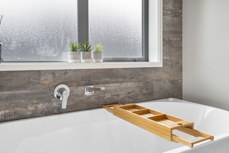 Photo of property in 159 Shillingford Boulevard, Rolleston, 7615