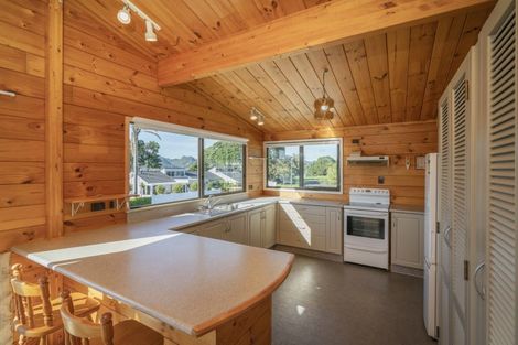 Photo of property in 12 Wharf Road, Tairua, 3508