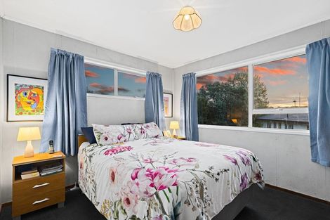 Photo of property in 46b Captain Scott Road, Glen Eden, Auckland, 0602