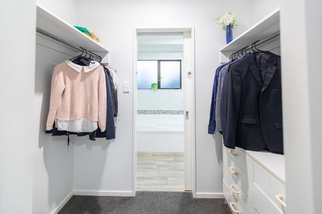 Photo of property in 6 Essendon Court, Glenview, Hamilton, 3206