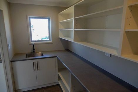 Photo of property in 15 Victoria Street, Hawera, 4610