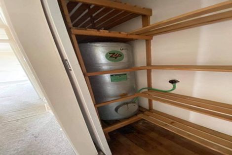 Photo of property in 106 Stanners Street, Eltham, 4322