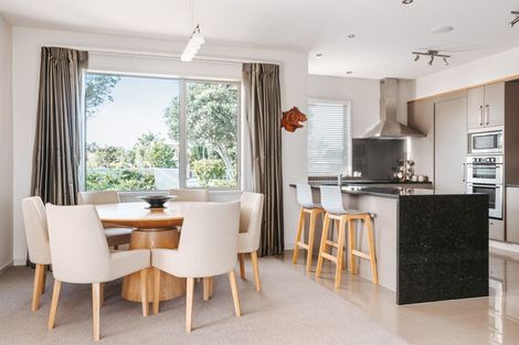 Photo of property in 92 Tuihana Drive, Papamoa Beach, Papamoa, 3118