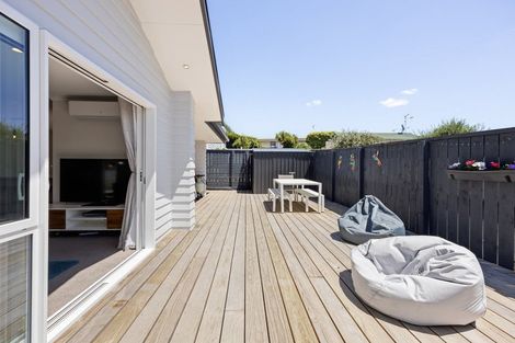 Photo of property in 1/11 Walsh Street, Forest Lake, Hamilton, 3200