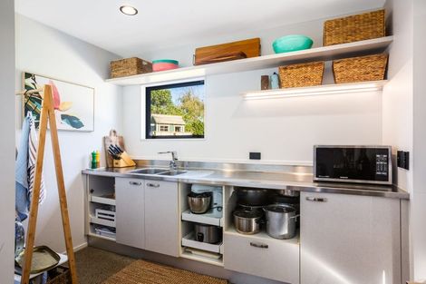 Photo of property in 3 Coroglen Rise, Pukerua Bay, 5026