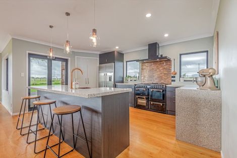 Photo of property in 1061 Taonui Road, Colyton, Feilding, 4775