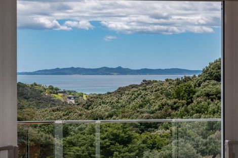 Photo of property in 34 Opoi Lane, Cable Bay, 0420