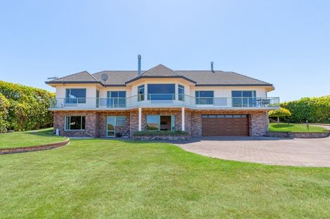 Photo of property in 5 Kahurangi Drive, Rangatira Park, Taupo, 3330