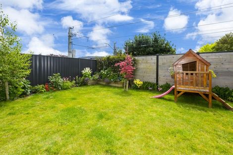 Photo of property in 24 Te Kaeaea Crescent, Wallaceville, Upper Hutt, 5018