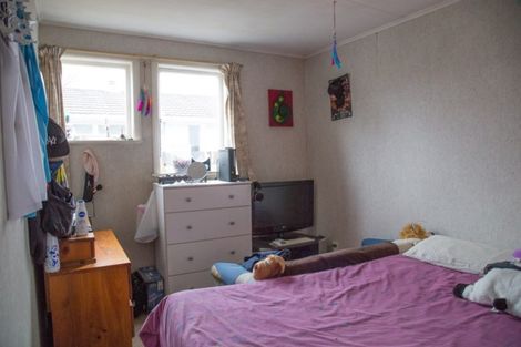 Photo of property in 136 Te Rangitautahanga Road, Turangi, 3334