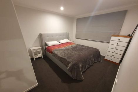 Photo of property in 10b Toatoa Place, Mangere Bridge, Auckland, 2022