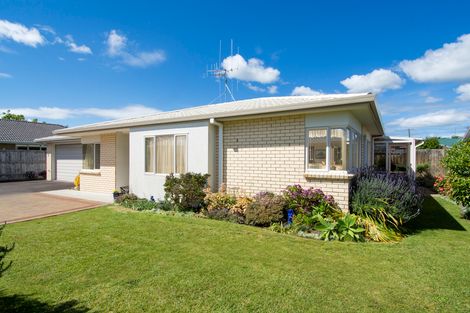 Photo of property in 56b Pemberton Crescent, Greerton, Tauranga, 3112