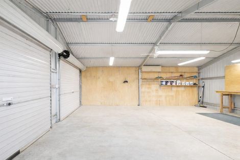 Photo of property in 10 Sutton Avenue, Clive, 4102