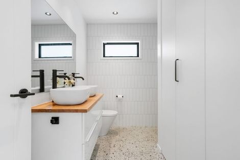 Photo of property in 109 Achilles Avenue, Whangamata, 3620