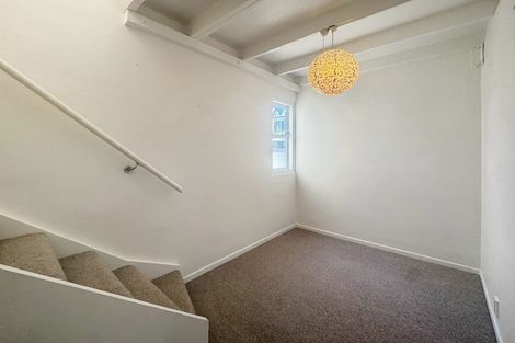 Photo of property in Sherwood Mews, 28r Bidwill Street, Mount Cook, Wellington, 6021