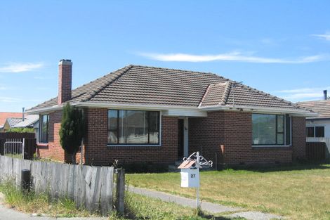 Photo of property in 27 Cossar Street, Burwood, Christchurch, 8083