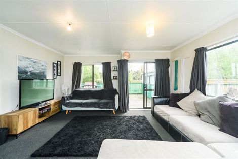 Photo of property in 147 Kawakawa Road, Feilding, 4775