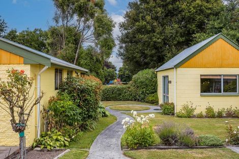 Photo of property in 22 Yardley Street, Avonhead, Christchurch, 8042