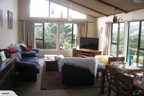 Photo of property in 272 Dowse Drive, Maungaraki, Lower Hutt, 5010