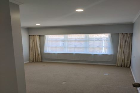 Photo of property in 4 Tiki Street, New Lynn, Auckland, 0600