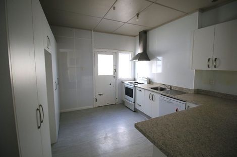 Photo of property in 22 Ranfurly Street, Hokowhitu, Palmerston North, 4410