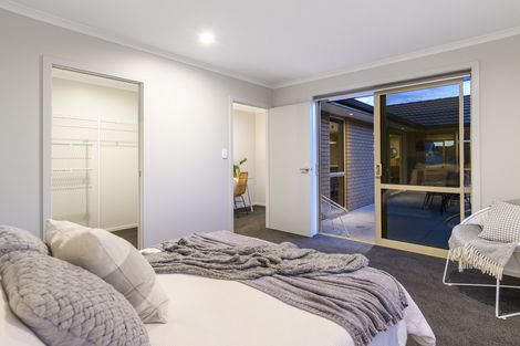 Photo of property in 18 Harding Drive, Papamoa Beach, Papamoa, 3118