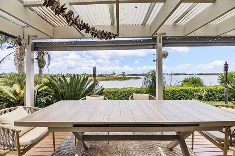 Photo of property in 48 Aurea Avenue, Pakuranga, Auckland, 2010