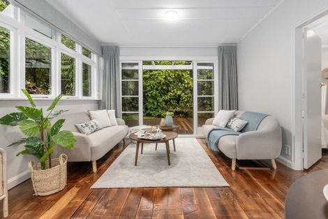 Photo of property in 12 Hira Street, Waikanae, 5036