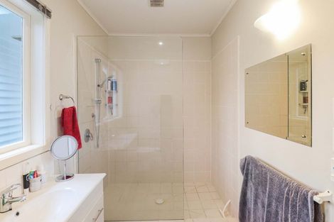 Photo of property in 64a Simla Crescent, Khandallah, Wellington, 6035