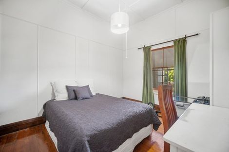 Photo of property in 195 Hinemoa Street, Birkenhead, Auckland, 0626